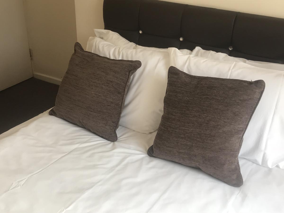 Tavistock House Hotel Luton  Eksteriør billede